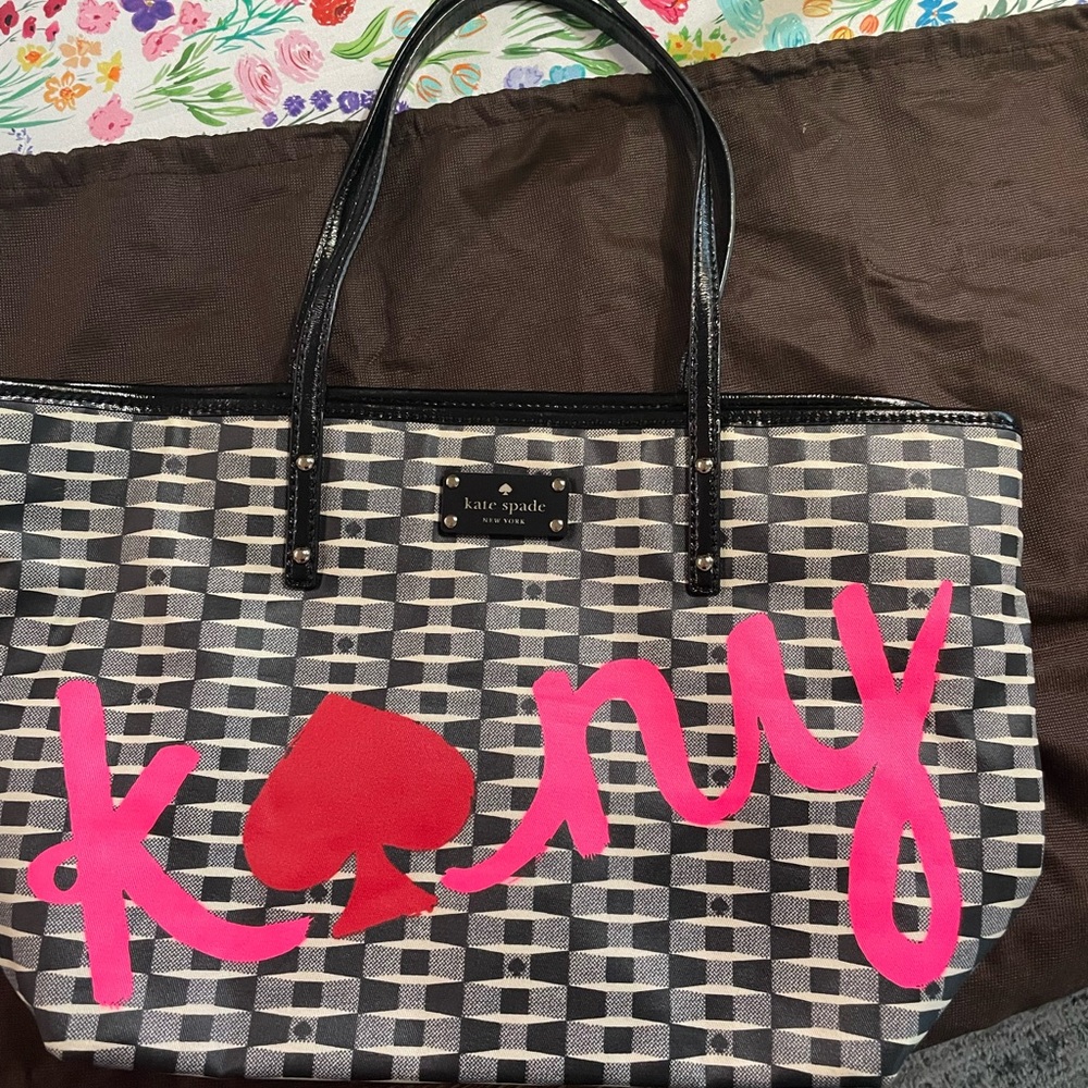 Kate Spade Black and Red Tote Bag - Picture 5 of 7